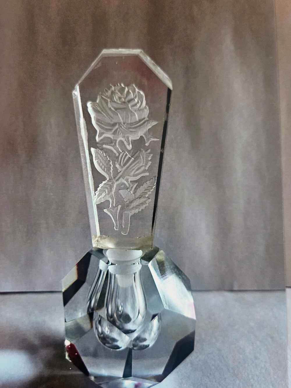 Crystal Rose Etched Glass Decorative Perfume Bottle - Clear
